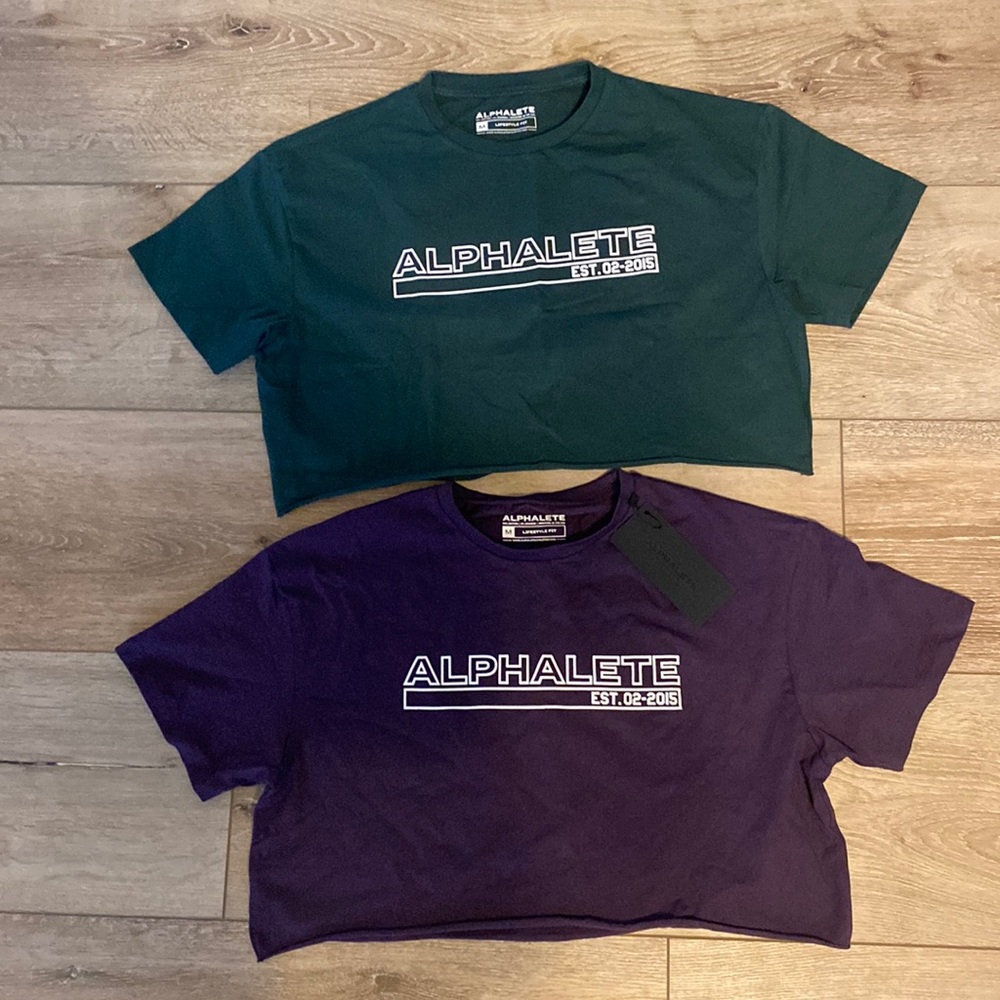 Alphalete Medium Crop. Green only